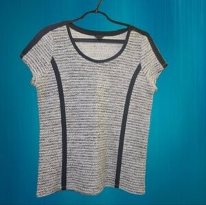 Ann Taylor Black and White Textured Short Sleeve Top